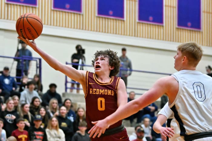 a Wilsonville Redmond 5A Oregon boys basketball quarterfinal 2024 Leon Neuschwander 38